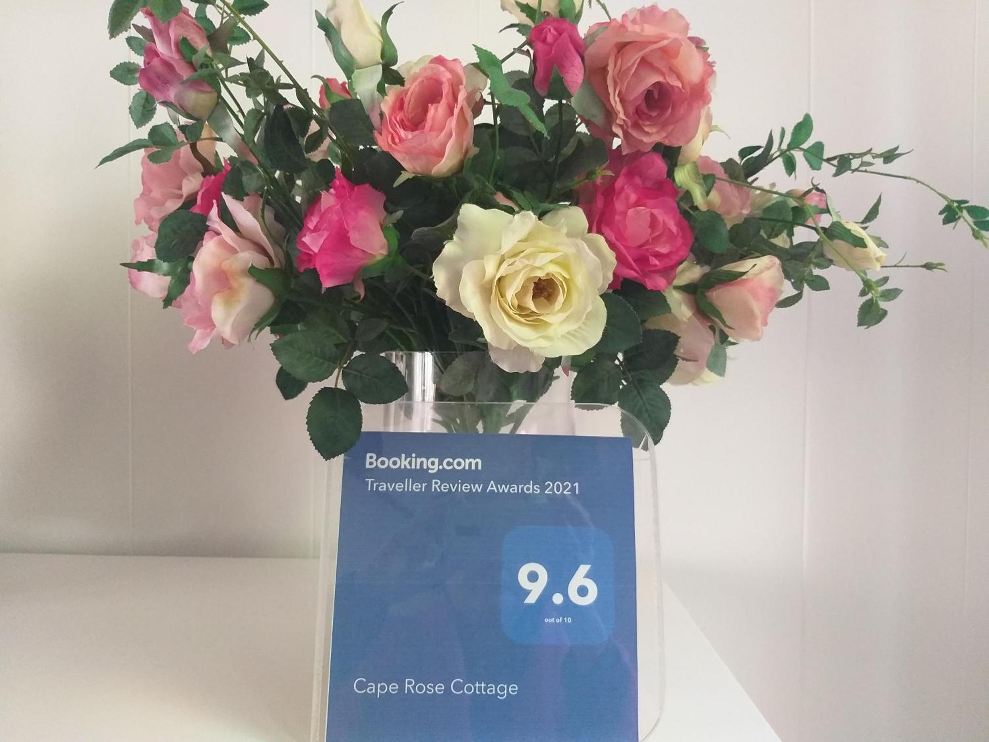 Cape Rose Cottage - Penthouse In Camps Bay Kaapstad Buitenkant foto